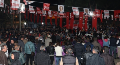 BAŞKAN KIVRAK’TAN ÇİNE AKÇAOVA’DA MİTİNG GİBİ ZİYARET