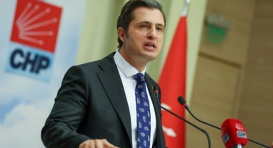 'Bir avuç gerici Atatürk'e saldırıyor'