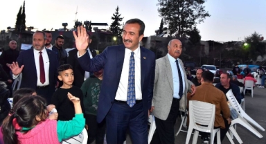 Çukurova'da Müjdelerle dolu iftar programı