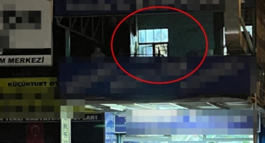 İş yerine girip başına tabanca dayadı