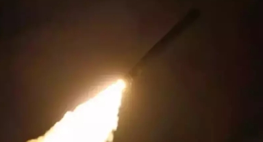 İsrail Suriye'ye füze attı