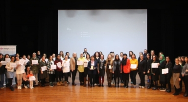 Kartal Belediyesi ‘Veli Akademisi’ Eğitim Programı Sertifika Töreni ile Sona Erdi