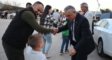 Kemer Belediye Başkanı Necati Topaloğlu’ndan belediye personeline iftar yemeği