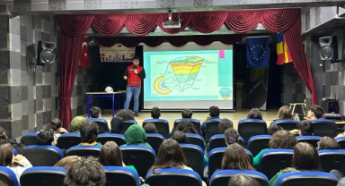 Kemer Belediyesi’nden okullarda deprem farkındalık eğitimi