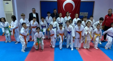 Kemer'de Karatecilerimizin kuşak mutluluğu