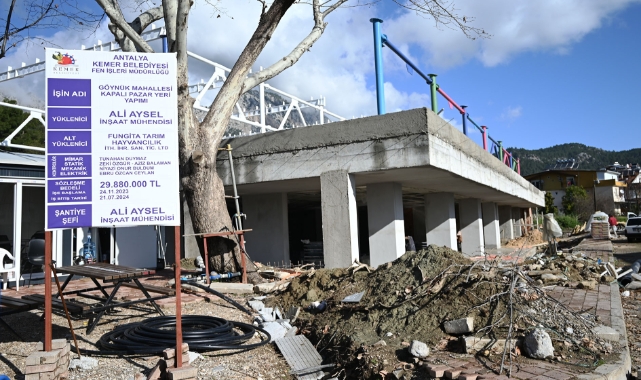 Kemer Göynük pazar yerinde sona doğru