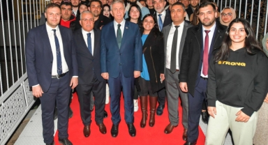 MANSUR YAVAŞ KIRŞEHİRLİLERLE İFTARDA BULUŞTU 