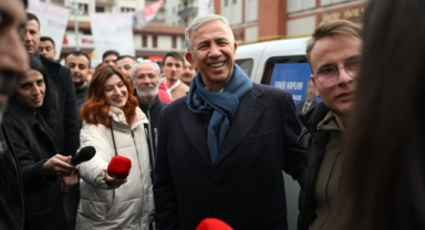 MANSUR YAVAŞ’TAN ANKARA’NIN GRUP YOLLARINA SICAK ASFALT MÜJDESİ 