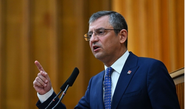 Özgür Özel'den AKP adayına sert yanıt