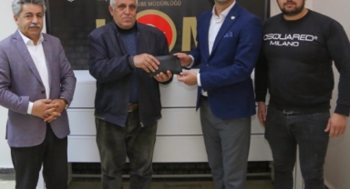Sahte polisler, gerçek polislere yakalandı