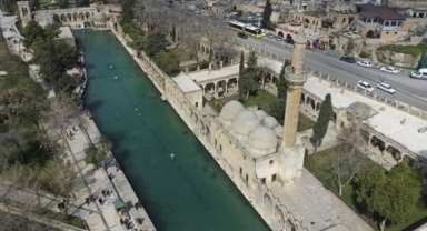 Şanlıurfa'da gösteri ve yürüyüşler yasaklandı