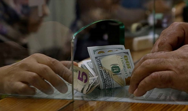 Serbest piyasada döviz açılış fiyatları