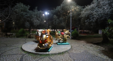 Yenilenen Aydınlatmalarla Kartal’ın Parkları Daha Güzel 