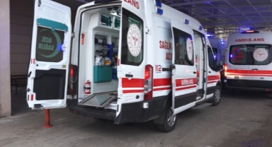 25 öğrenci yemekten zehirlendi