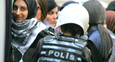 '28 Şubat'ta bile yerde sürüklenmedik'