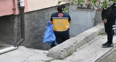 85 yaşındaki görme engelli evinin balkonundan düştü