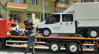 AKP kaybedince aracı geri çekti