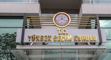 AKP'li aday mazbatayı aldı