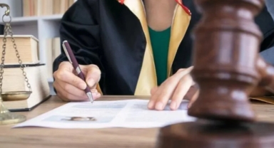 Avukatlar sokağa çıkıyor