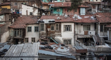 AYM'den gecekondularla ilgili tarihi karar