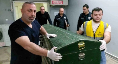 Bunalıma girip 2 adet akrep yiyen şahıs hayatını kaybetti