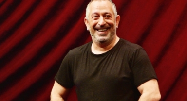 Cem Yılmaz X'de ücretli abonelik başlattı