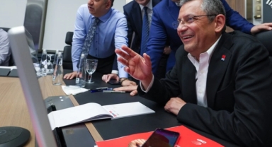 CHP 420 belediye başkanlığı kazanmayı başardı