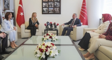 CHP-AK Parti ziyaretinde 'birlikte çalışma' mesajı