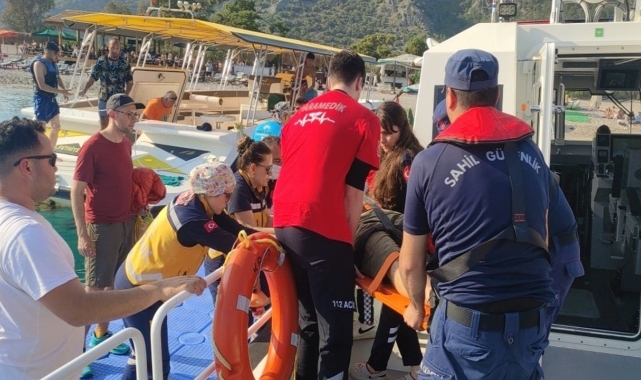 Fethiye'de düşerek yaralanan İngiliz turist hastaneye kaldırıldı