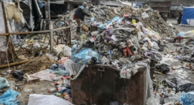 'Gazze'de 270 bin ton katı atık birikti'