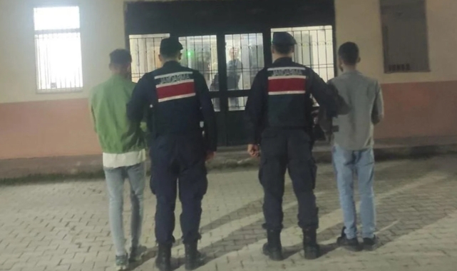 Halay çekerken bıçakladılar
