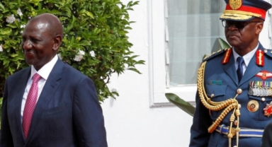 Helikopter düştü Genel Kurmay Başkanı öldü