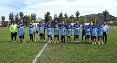 Kemer Belediye Spor evinde galip geldi