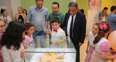 KÜÇÜKÇEKMECE BELEDİYESİ'NDEN DÜNYA OTİZM FARKINDALIK GÜNÜ'NDE ANLAMLI SERGİ