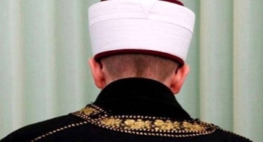 Kur'an kursunda çocukları dövmüştü