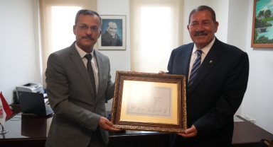 Milas Belediye Başkanı Topuz görevine başladı