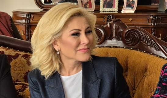 Şebnem Bursalı özür diledi