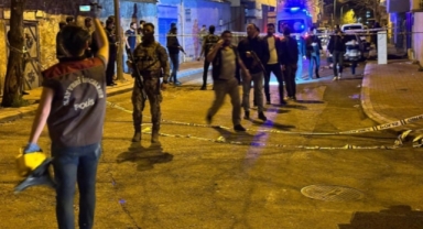 Sokak ortasında iki kardeşe infaz