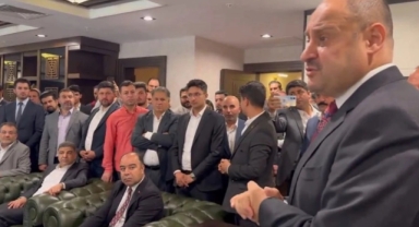 Tebrik için gelen personele soğuk duş