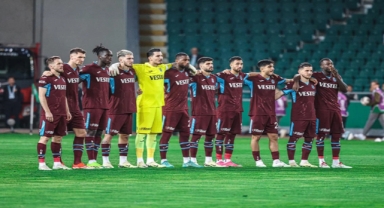 Trabzonsporlu futbolculardan tarihi protesto