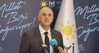 Ümit Özlale İYİ Parti'den istifa etti