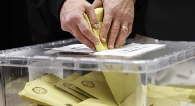 Vatandaş ilk defa ekonomiyi CHP'nin düzeltebileceğini düşünüyor