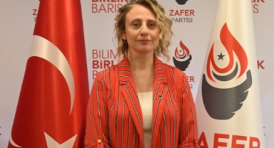 Zafer Partisi'nde iki istifa