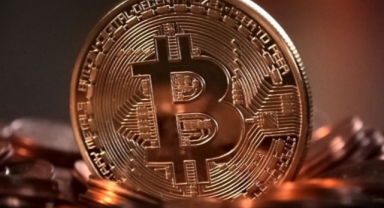 Bitcoin kritik eşiğin üzerinde