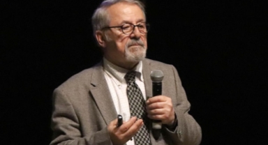 'Bütün Türkiye diz üstüne çöker'