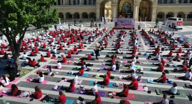 Büyükçekmece’de Dünya Pilates Haftası Renkli Görüntülerle Başladı