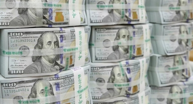 Cari açık martta beklentiyi aştı