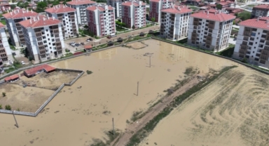  Çorum'un Alaca ilçesini sel vurdu