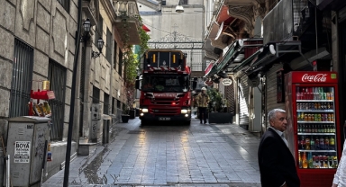 İstiklal Caddesi'nde yangın