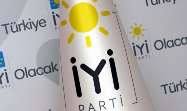 İYİ Parti'de toplu istifa!